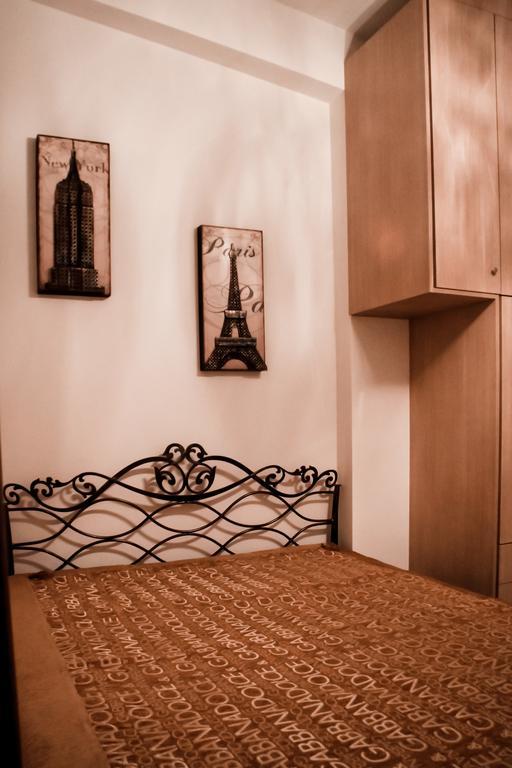 Sea View Beachfront Villa Maria Гуве Экстерьер фото